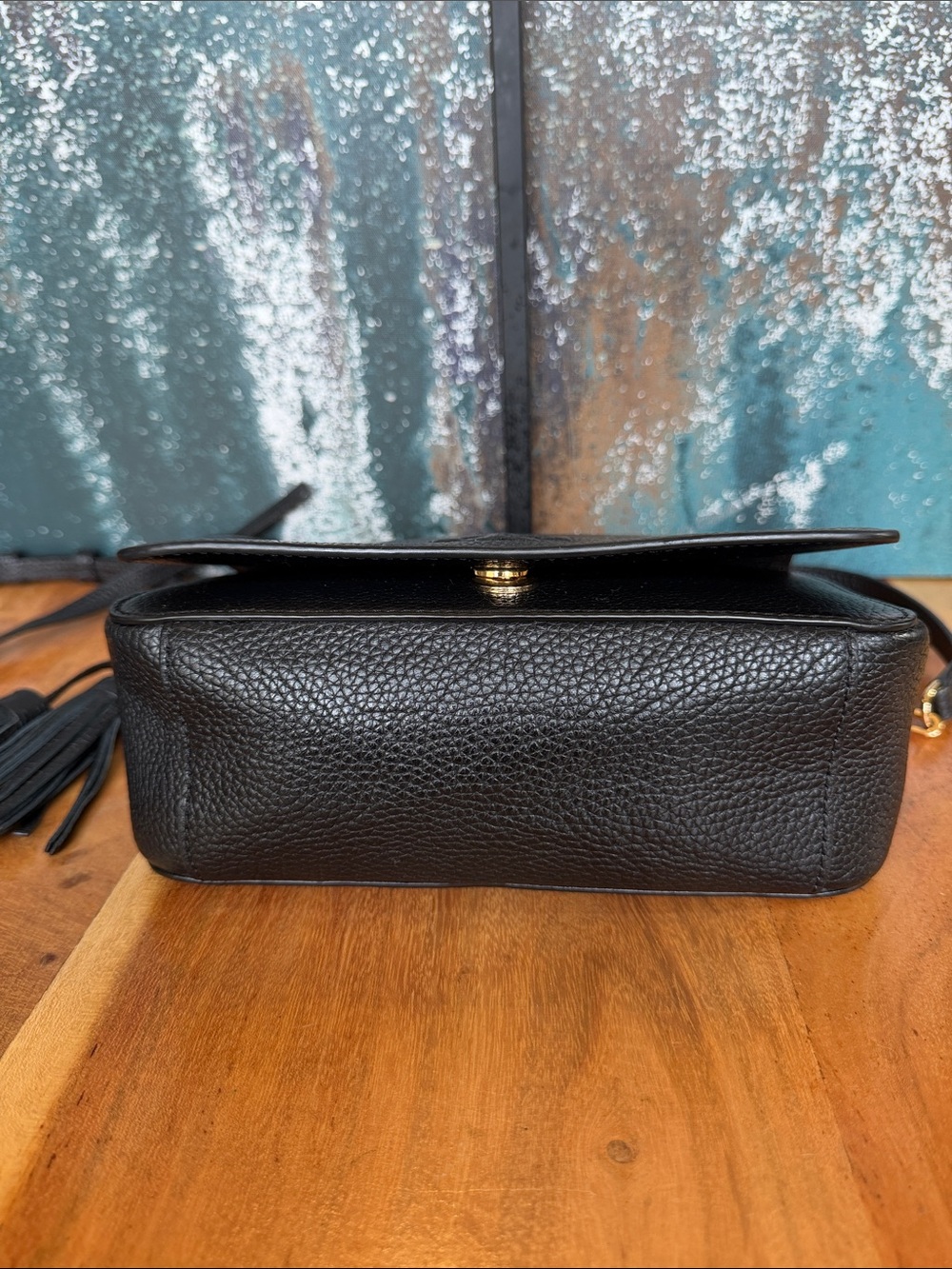 Tory Burch Quiet Luxury 2010’s Thea Pebbled Leather Flap Crossbody Black EUC - Picture 7 of 14